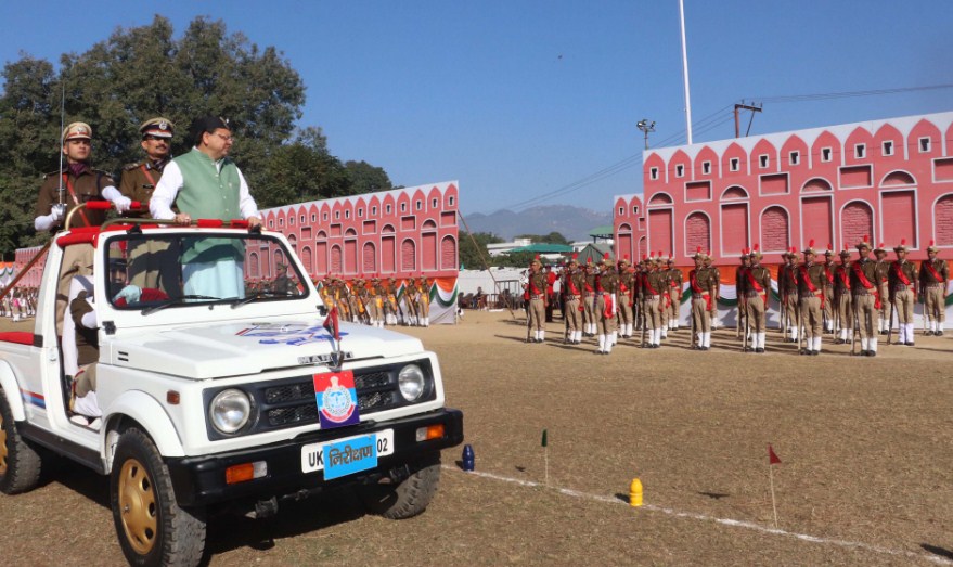 Dehradun: CM Dhami ने दी Home Guard जवानों को सौगात, अब सेना की तरह मिलेगी कैंटीन की सुविधा; छुट्टियां भी बढ़ीं