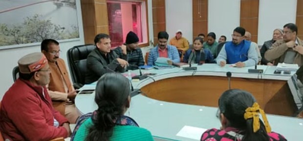 Uttarakhand: प्रदेश में खुलेंगे 10 निजी विश्वविद्यालय, तीन नए Medical Colleges, सभी सुविधाएं उपलब्ध कराएगी सरकार