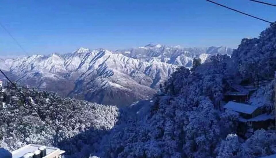 Uttarakhand में ठंड का प्रकोप जारी है, 28 December तक मौसम साफ रहने की उम्मीद है, खासकर Haridwar और Udham Singh Nagar सहित मैदानी इलाकों में सुबह ठंडी रहेगी