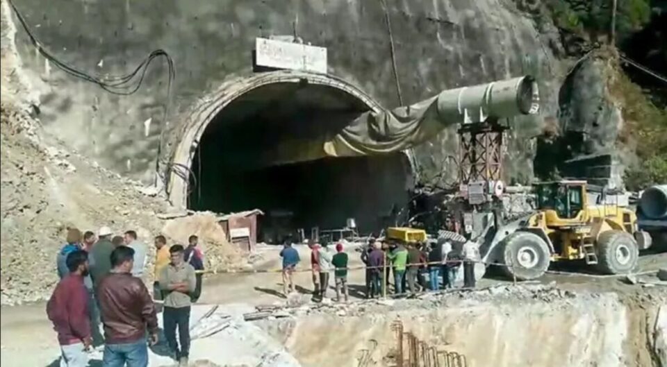 Uttarkashi Tunnel: खौफनाक जंग जीतने वाले श्रमिकों ने लौटने से किया इनकार, 16 ही आने को हुए तैयार; दिए ये जवाब