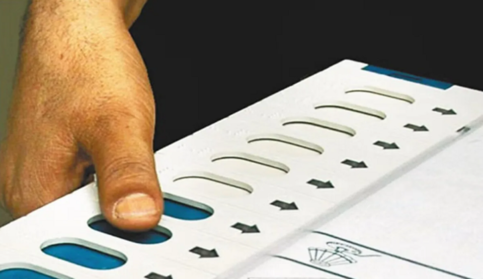 Lok Sabha Elections 2024: मतदाताओं को बूथ तक लाने के लिए चुनाव आयोग लाया 'टिप', पहली बार उठाए जा रहे ये कदम