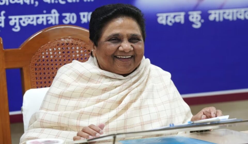 Lok Sabha Elections 2024: Mayawati एक अचानक आगाह कर सकती हैं, ऐसे उम्मीदवार को लाने की तैयारियाँ... जो SP-BJP की मुश्किलें